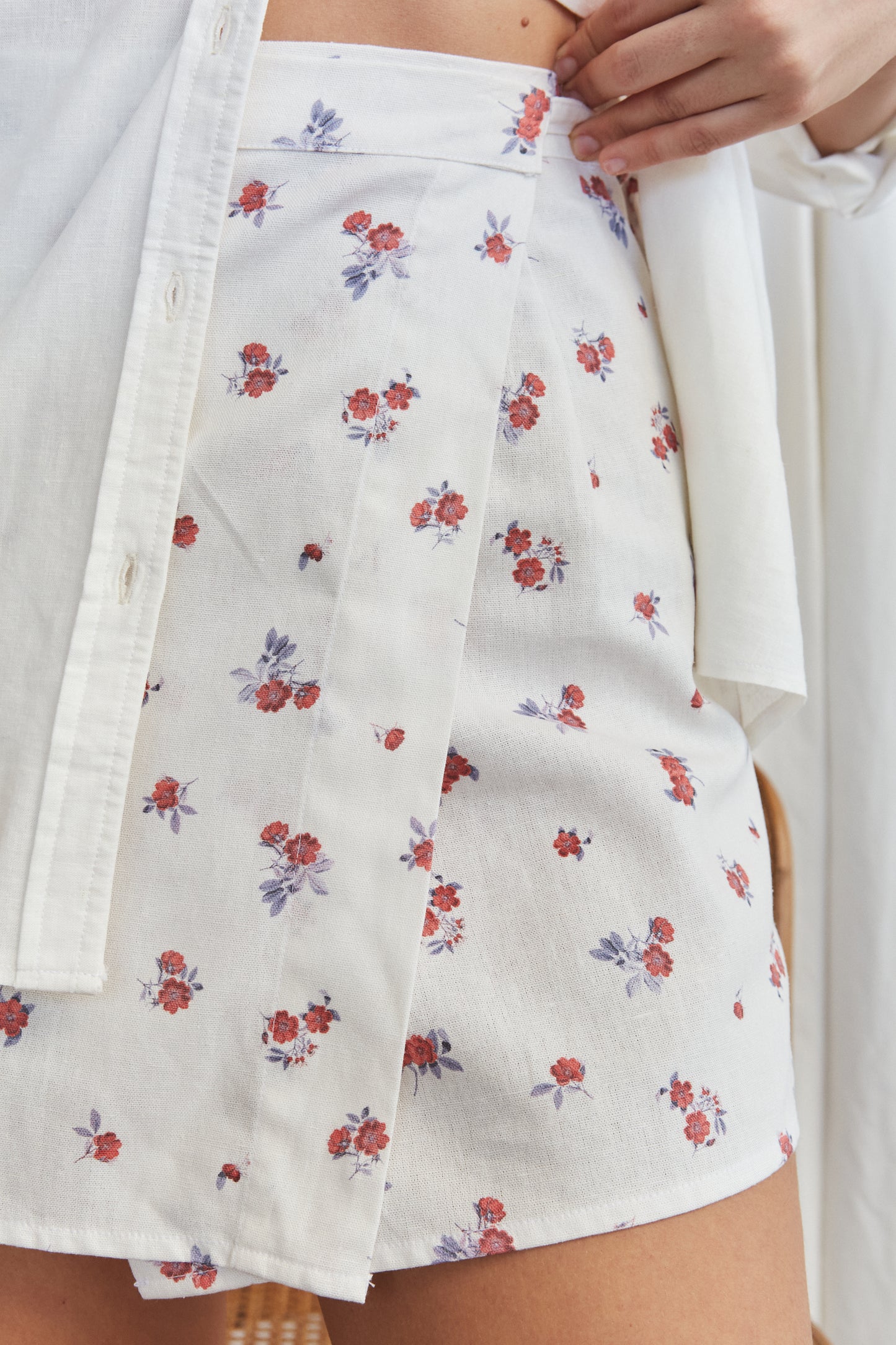 Amelia Linen Pareo
